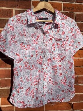 Tommy Hilfiger Sz L Short-Sleeve Button-Up Shirt with Red Floral Print